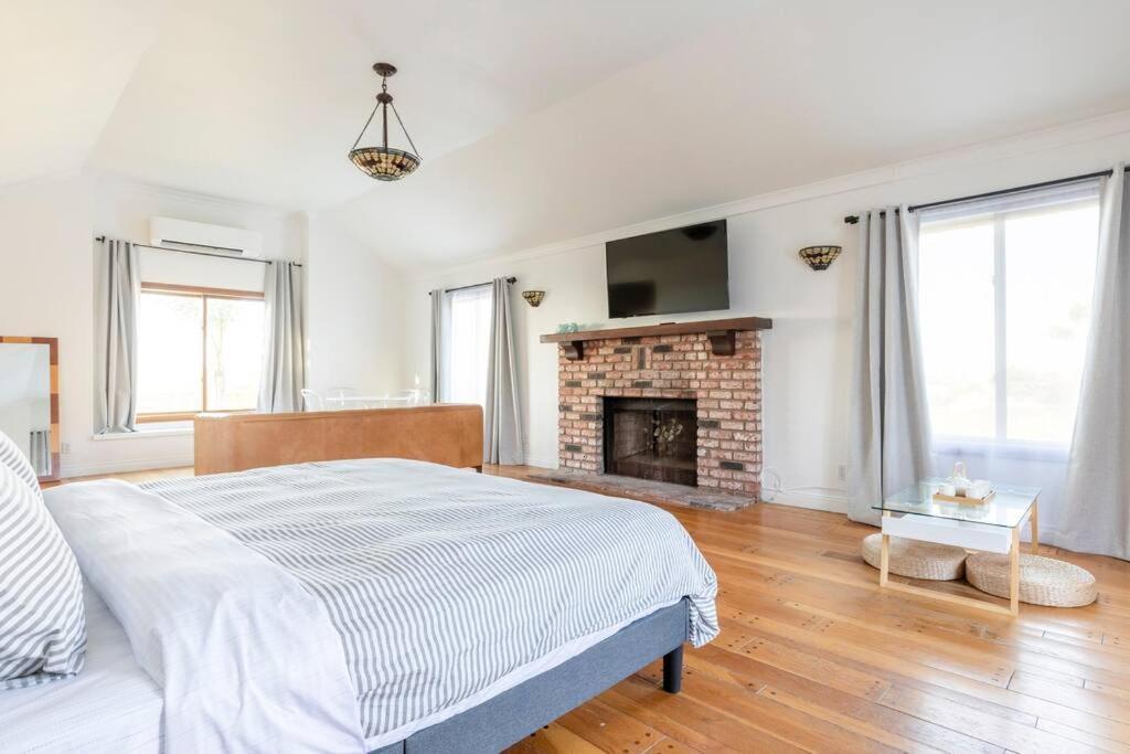 30 Pct Off!! Limited Time! Malibu Zen Guest Suite, Near Beach & Hiking Trails, Central Location Exterior photo